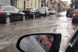 Burze uderzą w Podkarpacie. Jest ostrzeżenie IMGW dotyczące podtopień