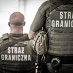 Pechowe odwiedziny w strzeżonym ośrodku. Strażnicy graniczni przechytrzyli poszukiwaną