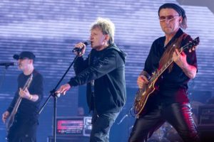 Rzeszów Bramą Karpat. Wielki festiwal, Bieszczady i legenda punk rocka w Hali Podpromie [PROGRAM]