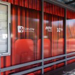 Rzeszów zainwestuje w nowe wiaty autobusowe. Mieszkańcy mówią o „przeszklonym piekarniku”
