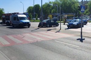 Trzy kobiety w szpitalu. Groźne zdarzenie na rzeszowskim skrzyżowaniu