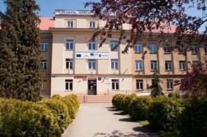 Ważą się losy rzeszowskiej szkoły. Czy miasto zdąży wykupić teren?