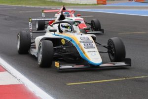 Z Rzeszowa na europejskie tory. Igor Polak rusza na maraton wyścigowy Formuły 4 [ZDJĘCIA, WIDEO]