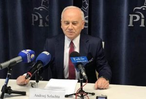 Andrzej Szlachta zawieszony w PiS. Jego głos uratował prezydenta Fijołka, teraz przyszły konsekwencje