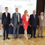 "Elektronik" w Rzeszowie zyskuje potężnego partnera. Współpraca otworzy uczniom drzwi do kariery [ZDJĘCIA]