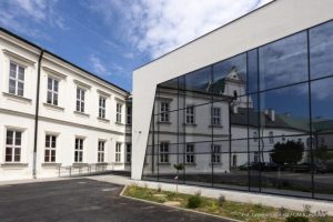 Miliony na szkoły średnie w Rzeszowie. Nowe hale, modernizacje i rozbudowa za 42 mln zł [ZDJĘCIA]