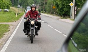 Na motocyklu przez Europę. Funkcjonariusz Straży Granicznej jedzie do Monte Cassino [ZDJĘCIA]