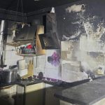 O włos od rodzinnej tragedii. Dzieci alarmowały o pożarze i utknęły na balkonie [ZDJĘCIA]