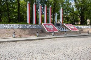 Renowacja historycznego pomnika w Rzeszowie. Mieszkańcy komentują: „Zgłaszałem rok temu”