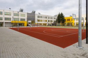 Setki milionów na szkoły podstawowe w Rzeszowie. Tak zmieniły się miejskie placówki [ZDJĘCIA]