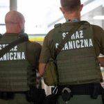 Ukryli się w naczepie ciężarówki. Straż Graniczna z Sanoka zatrzymała Palestyńczyków