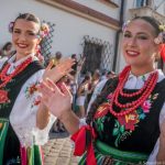 Barwny korowód kilkuset tancerzy przeszedł przez centrum Rzeszowa [ZDJĘCIA]