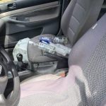 Jazda zygzakiem po krajówce. Obywatelskie ujęcie skrajnie pijanego kierowcy audi