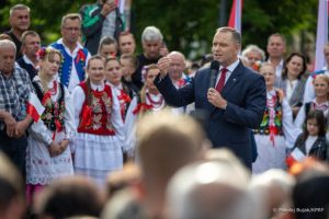 Karol Nawrocki złożył wniosek ws. referendum. Mocne słowa prezydenta na Podkarpaciu [ZDJĘCIA]