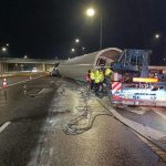 Koniec gigantycznych utrudnień na A4 pod Rzeszowem! Element turbiny wiatrowej usunięty