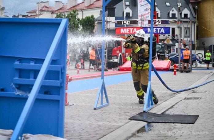 najtwardszy strażak rzeszów