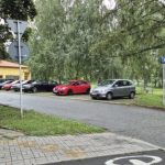 Postoje TAXI w Rzeszowie. Puste, bezużyteczne lub zajmujące chodniki?