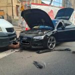 Dwa wypadki, trzy osoby ranne. Czołowe zderzenie i kierowca, który stracił przytomność [ZDJĘCIA]