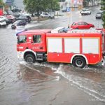 Nawałnica nad Podkarpaciem! Zalane szpitale, teatr i wiele ulic w Rzeszowie [ZDJĘCIA]