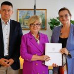 Nowe ambulanse dla Rzeszowa, miliony na ratownictwo medyczne na Podkarpaciu