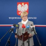 Obiecują paczki za wpłaty na dzieci. Kolejny bezczelny przekręt „na wojewodę” na Podkarpaciu