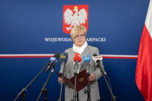 Obiecują paczki za wpłaty na dzieci. Kolejny bezczelny przekręt „na wojewodę” na Podkarpaciu