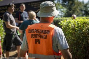 Odnajdują szczątki setek Polaków. Ukraińskie pozwolenia i powrót do trudnej historii Podkarpacia
