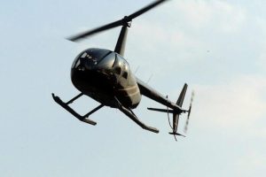 Śmigłowiec zerwał linię wysokiego napięcia na Podkarpaciu. Policja szuka pilota