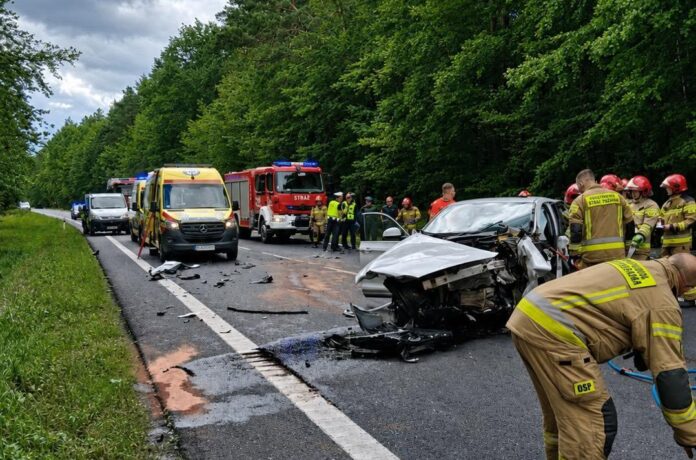 wypadek głogów Wojewódzka Stacja Pogotowia Ratunkowego w Rzeszow FB (3) wypadek głogów