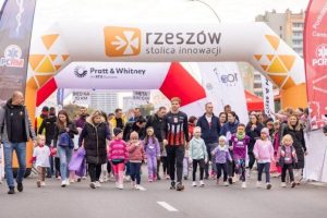 Jutro festiwal biegowy utrudni ruch kołowy w Rzeszowie. Sprawdź, które ulice będą zamknięte