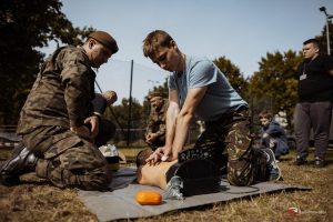 Mieszkańcy Rzeszowa przejdą szkolenia wojskowe. Pierwsza pomoc, cyberbezpieczeństwo i kryzys