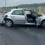 Wypadek na remontowanej DK 77. 21-latka wjechała w busa, trzy osoby w szpitalu [ZDJĘCIA]