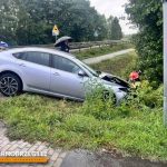 Zderzenie busa z osobówką na DK9 na Podkarpaciu. Dwie osoby trafiły do szpitala [ZDJĘCIA]
