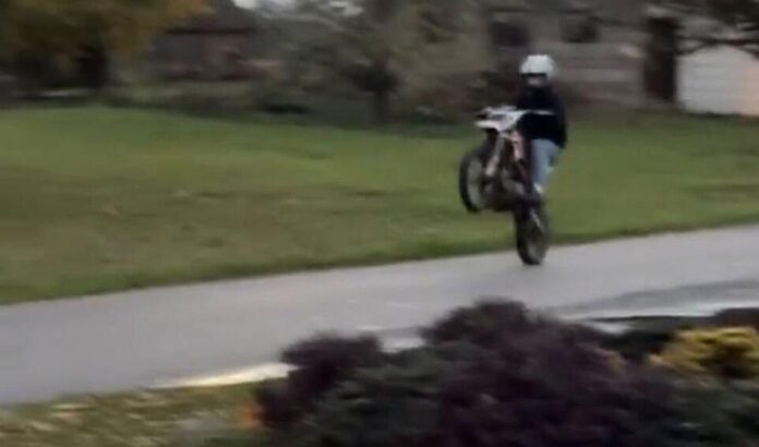 motor cross