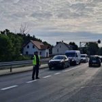 Wypadek autobusu i osobówki na DK9. Droga w stronę Rzeszowa zablokowana, dwie osoby ranne Wypadek DK9 Kolbuszowa. Zderzenie z autobusem | Rzeszów News